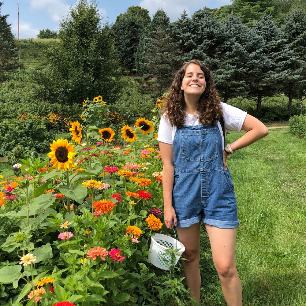 Meet your Posher, Christina